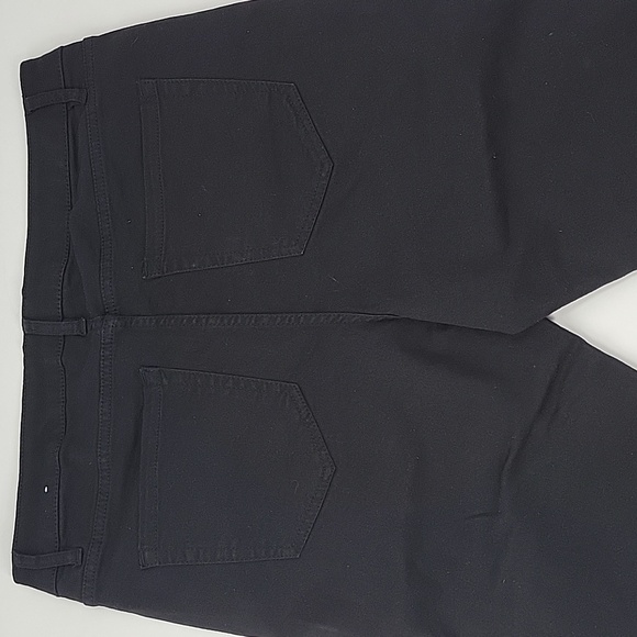 Lane Bryant Black Denim Stretch Capris NWOT - Picture 8 of 15